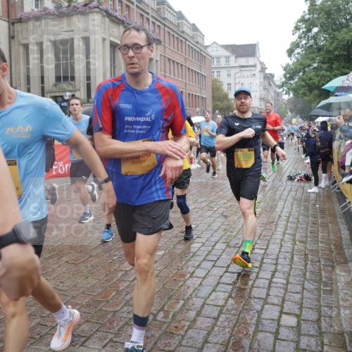 13.09.2026 - Kiel Lauf Yannick Fuchs http://msf.ph/oto/10409759 13.09.2026 10:40:27 Ziel 529, 1096, 1123, 1125, 1408, 1422, 1434, 1475, 1793, 1874, 2145, 2844, 2942, 4374, 4457, 5018, 5473, 5568, 5846, 6100, 7081, 7156, 7522, 8168, 8680, 8773, 9054, 9535, 9983, 10022, 10185, 10587, 10771, 10833, 10870, 11268, 11711, 12023, 12445, 246, 338, 523, 1371, 1786, 1810, 2313, 3322, 3770, 4374, 4442, 4443, 4457, 4688, 4824, 4845, 4932, 5029, 5816, 5942, 5985, 7165, 7200, 7587, 7837, 7984, 8139, 8168, 8187, 9086, 9534, 10025, 10156, 10337, 10596, 10995, 11003, 11250 meine-sportfotos.de