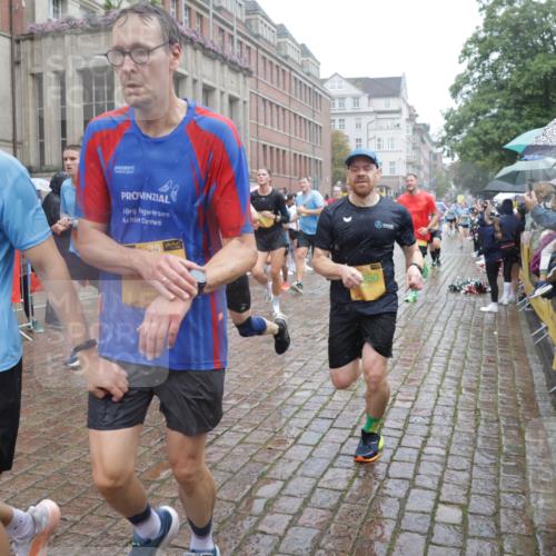 13.09.2026 - Kiel Lauf Yannick Fuchs http://msf.ph/oto/10409762 13.09.2026 10:40:27 Ziel 529, 1096, 1123, 1125, 1408, 1422, 1434, 1475, 1793, 1874, 2145, 2844, 2942, 4374, 4457, 5018, 5473, 5568, 5846, 6100, 7081, 7156, 7522, 8168, 8680, 8773, 9054, 9535, 9983, 10022, 10185, 10587, 10771, 10833, 10870, 11268, 11711, 12023, 12445, 246, 338, 523, 1371, 1786, 1810, 2313, 3322, 3770, 4374, 4442, 4443, 4457, 4688, 4824, 4845, 4932, 5029, 5816, 5942, 5985, 7165, 7200, 7587, 7837, 7984, 8139, 8168, 8187, 9086, 9534, 10025, 10156, 10337, 10596, 10995, 11003, 11250 meine-sportfotos.de