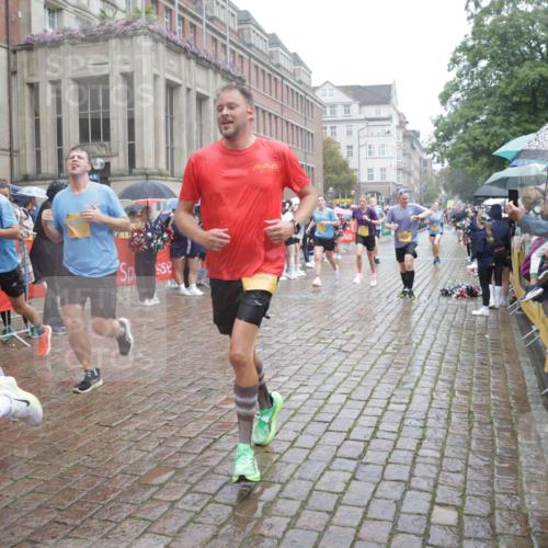 13.09.2026 - Kiel Lauf Yannick Fuchs http://msf.ph/oto/10409783 13.09.2026 10:40:28 Ziel 529, 1096, 1123, 1125, 1408, 1422, 1434, 1475, 1793, 1874, 2145, 2844, 2942, 5018, 5473, 5568, 5846, 6100, 6635, 7081, 7156, 7522, 8680, 8773, 9054, 9535, 9983, 10022, 10185, 10587, 10771, 10833, 10870, 11268, 11697, 11711, 12023, 12445, 246, 338, 523, 529, 1371, 1786, 1810, 2313, 3322, 3770, 4374, 4442, 4443, 4457, 4688, 4824, 4932, 5029, 5816, 5985, 7156, 7165, 7200, 7587, 7837, 7984, 8139, 8168, 8187, 9086, 9534, 10025, 10156, 10337, 10995, 11003, 11250, 3415, 3841 meine-sportfotos.de