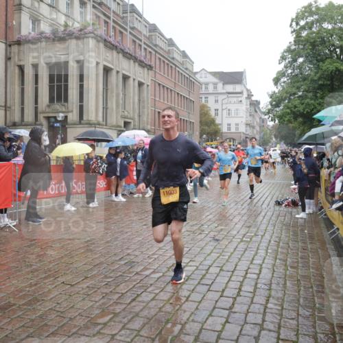 13.09.2026 - Kiel Lauf Yannick Fuchs http://msf.ph/oto/10409835 13.09.2026 10:40:34 Ziel 837, 1037, 1123, 1125, 1408, 1422, 1434, 1475, 1793, 1874, 1985, 2844, 2942, 3339, 5018, 5086, 5473, 5568, 5846, 6100, 6632, 6635, 6709, 7081, 7522, 7537, 7636, 8338, 8773, 9054, 10022, 10587, 10771, 10833, 11266, 11268, 11598, 11668, 11697, 11711, 11715, 11839, 12023, 12122, 338, 529, 1096, 1422, 1475, 1786, 1810, 2145, 2313, 4374, 4442, 4443, 4457, 4688, 4932, 5029, 5985, 7156, 7165, 7522, 7587, 7984, 8139, 8168, 8187, 9086, 10025, 10995, 11003, 3415, 3841, 246, 3322 meine-sportfotos.de
