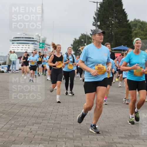 13.09.2026 - Kiel Lauf Andreas Tolksdorf http://msf.ph/oto/10409842 13.09.2026 10:01:12 Kiellinie 3618, 38, 3922, 5009 meine-sportfotos.de