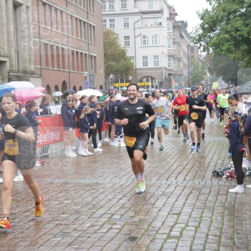13.09.2026 - Kiel Lauf Yannick Fuchs http://msf.ph/oto/10409906 13.09.2026 10:40:42 Ziel 337, 393, 837, 1037, 1603, 1985, 2052, 2096, 3339, 3524, 5018, 5086, 5846, 6301, 6397, 6632, 6635, 6709, 7499, 7537, 7636, 7931, 8200, 8338, 8414, 8773, 8868, 9268, 10919, 11229, 11266, 11598, 11668, 11697, 11715, 11839, 12017, 12026, 12122, 12194, 12568, 338, 529, 1096, 1123, 1125, 1408, 1422, 1434, 1475, 1793, 1810, 1874, 2145, 2313, 2844, 2942, 4374, 4442, 4457, 4688, 5018, 5029, 5473, 5568, 5846, 6100, 7081, 7156, 7165, 7522, 7587, 7984, 8168, 8187, 9086, 3415, 3841 meine-sportfotos.de