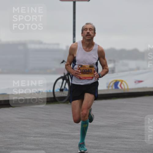 13.09.2026 - Kiel Lauf Andreas Tolksdorf http://msf.ph/oto/10409954 13.09.2026 11:42:55 Kiellinie 1, 384, 10040 meine-sportfotos.de