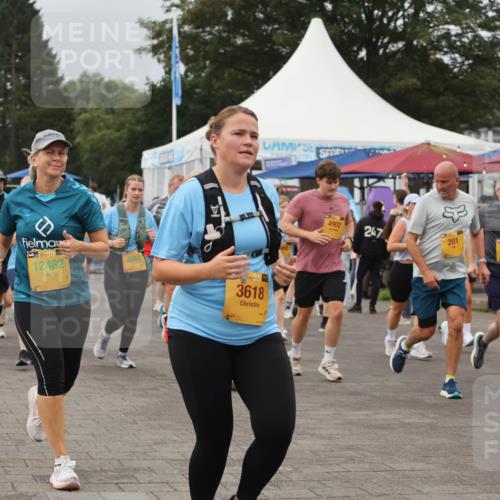 13.09.2026 - Kiel Lauf Andreas Tolksdorf http://msf.ph/oto/10409974 13.09.2026 10:01:16 Kiellinie 9400, 12482, 3050, 38, 3618, 4902, 247, 201, 2468 meine-sportfotos.de