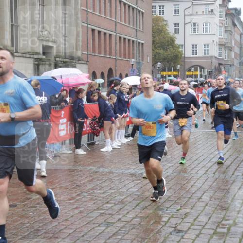 13.09.2026 - Kiel Lauf Yannick Fuchs http://msf.ph/oto/10410041 13.09.2026 10:40:52 Ziel 35, 337, 393, 1342, 1427, 1603, 1971, 2052, 2096, 2499, 2561, 2818, 3257, 3415, 3535, 3841, 4131, 4431, 4712, 5043, 5388, 6301, 6504, 6793, 7499, 7655, 7931, 8414, 8435, 8868, 8955, 9268, 10919, 11069, 11229, 11275, 12017, 12026, 12131, 12474, 12625, 529, 837, 1037, 1096, 1123, 1125, 1408, 1422, 1434, 1475, 1603, 1793, 1874, 1985, 2145, 2844, 2942, 3339, 3524, 4374, 4457, 5018, 5086, 5473, 5568, 5846, 6100, 6397, 6632, 6635, 6709, 7081, 7156, 7522, 7537, 8168 meine-sportfotos.de