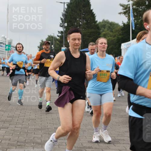 13.09.2026 - Kiel Lauf Andreas Tolksdorf http://msf.ph/oto/10410046 13.09.2026 10:01:19 Kiellinie 670, 847, 1289, 2579, 4, 38, 6161, 39, 9749 meine-sportfotos.de