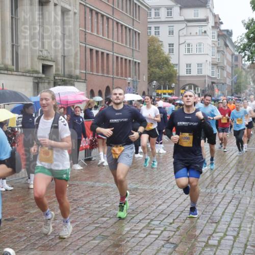 13.09.2026 - Kiel Lauf Yannick Fuchs http://msf.ph/oto/10410066 13.09.2026 10:40:53 Ziel 35, 337, 393, 1342, 1427, 1971, 2052, 2096, 2499, 2561, 2818, 3257, 3415, 3535, 3841, 4131, 4431, 4712, 5043, 5319, 5388, 5509, 6301, 6504, 6793, 7499, 7655, 7931, 8414, 8435, 8868, 8955, 9268, 10919, 11069, 11229, 11275, 11885, 12017, 12026, 12131, 12474, 12625, 529, 837, 1037, 1096, 1123, 1125, 1408, 1422, 1434, 1475, 1603, 1793, 1874, 1985, 2096, 2145, 2844, 2942, 3339, 3524, 5018, 5086, 5473, 5568, 5846, 6100, 6397, 6632, 6635, 6709, 7081, 7156, 7522, 7537 meine-sportfotos.de