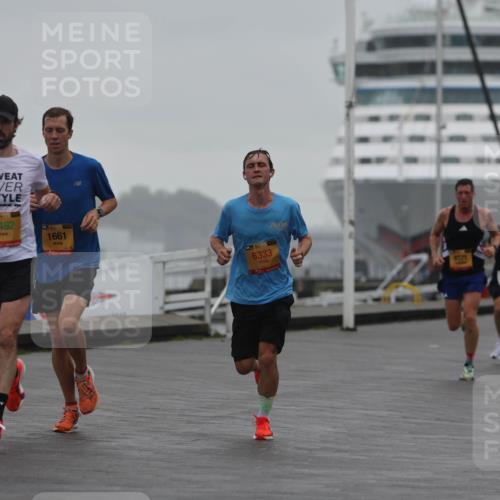 13.09.2026 - Kiel Lauf Andreas Tolksdorf http://msf.ph/oto/10410082 13.09.2026 11:43:02 Kiellinie 39, 1492, 39, 1661, 39, 6333, 8371, 3 meine-sportfotos.de