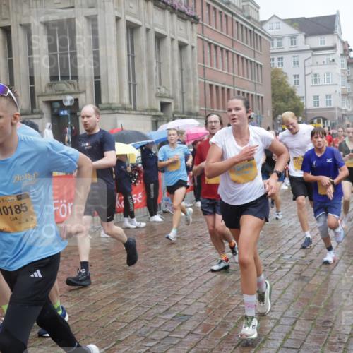 13.09.2026 - Kiel Lauf Yannick Fuchs http://msf.ph/oto/10410133 13.09.2026 10:40:57 Ziel 35, 1342, 1427, 1971, 2499, 2561, 2818, 2898, 3257, 3415, 3464, 3535, 3841, 4131, 4431, 4624, 4712, 5043, 5319, 5388, 5509, 6301, 6504, 6793, 7655, 8246, 8435, 8955, 9268, 9527, 10794, 11069, 11275, 11632, 11833, 11885, 12131, 12474, 12625, 337, 393, 837, 1037, 1123, 1125, 1408, 1422, 1434, 1475, 1603, 1793, 1874, 1985, 2052, 2096, 2844, 2942, 3339, 3524, 5018, 5086, 5473, 5568, 5846, 6100, 6301, 6397, 6632, 6635, 6709, 7081, 7499, 7522, 7537 meine-sportfotos.de