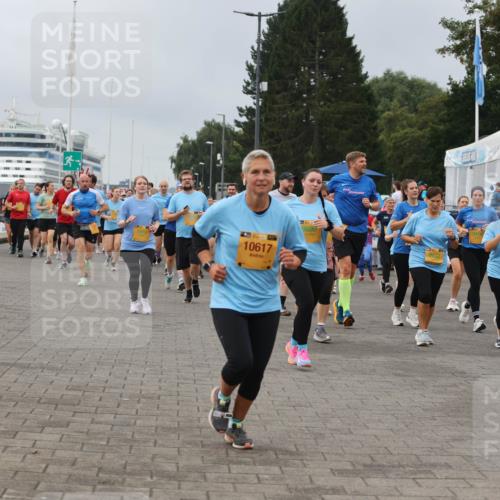 13.09.2026 - Kiel Lauf Andreas Tolksdorf http://msf.ph/oto/10410331 13.09.2026 10:01:29 Kiellinie 4, 38, 10617, 1, 3, 9690, 9132 meine-sportfotos.de