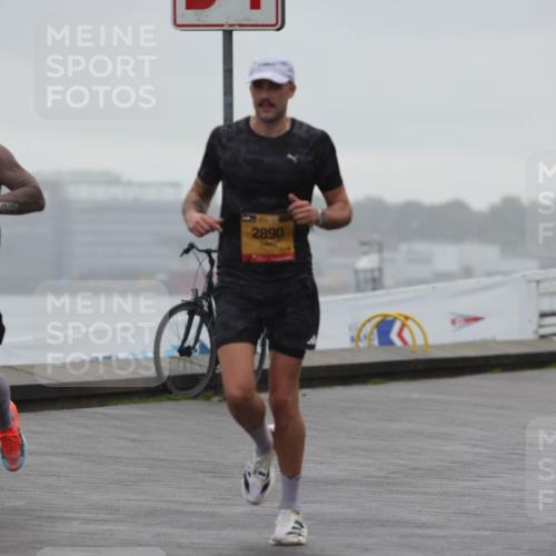 13.09.2026 - Kiel Lauf Andreas Tolksdorf http://msf.ph/oto/10410332 13.09.2026 11:43:16 Kiellinie 60, 2890 meine-sportfotos.de