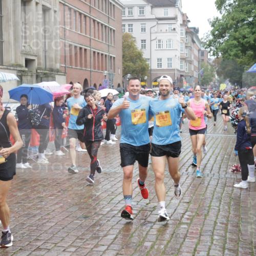 13.09.2026 - Kiel Lauf Yannick Fuchs http://msf.ph/oto/10410400 13.09.2026 10:41:12 Ziel 973, 1704, 1781, 1785, 2825, 2892, 3363, 3952, 4286, 4527, 4624, 4662, 4691, 4797, 5916, 6340, 6461, 6565, 6654, 7405, 7615, 8155, 9349, 9398, 9527, 9539, 10066, 10680, 10794, 11228, 11526, 11632, 12035, 12494, 35, 337, 393, 837, 1037, 1342, 1427, 1603, 1971, 2052, 2096, 2499, 2561, 2818, 2898, 3257, 3415, 3464, 3524, 3535, 3841, 4131, 4431, 4624, 4712, 5043, 5319, 5388, 5509, 6301, 6397, 6504, 6709, 6793, 7499, 7655, 8246, 8955, 827, 849, 1985, 3339, 5086, 6632 meine-sportfotos.de