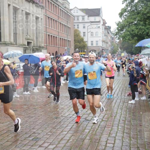 13.09.2026 - Kiel Lauf Yannick Fuchs http://msf.ph/oto/10410404 13.09.2026 10:41:12 Ziel 973, 1704, 1781, 1785, 2825, 2892, 3363, 3952, 4286, 4527, 4624, 4662, 4691, 4797, 5916, 6340, 6461, 6565, 6654, 7405, 7615, 8155, 9349, 9398, 9527, 9539, 10066, 10680, 10794, 11228, 11526, 11632, 12035, 12494, 35, 337, 393, 837, 1037, 1342, 1427, 1603, 1971, 2052, 2096, 2499, 2561, 2818, 2898, 3257, 3415, 3464, 3524, 3535, 3841, 4131, 4431, 4624, 4712, 5043, 5319, 5388, 5509, 6301, 6397, 6504, 6709, 6793, 7499, 7655, 8246, 8955, 827, 849, 1985, 3339, 5086, 6632 meine-sportfotos.de