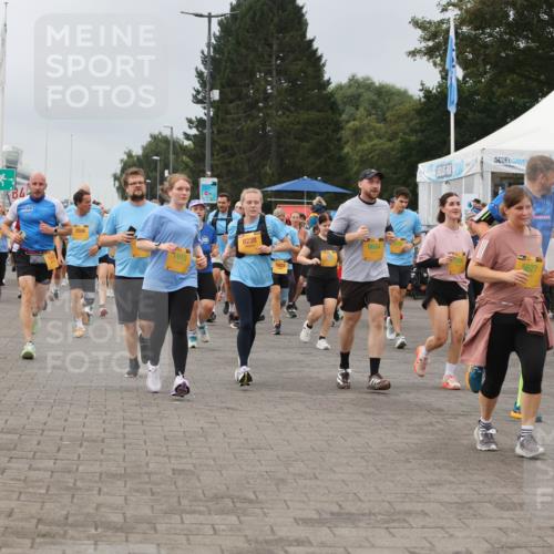 13.09.2026 - Kiel Lauf Andreas Tolksdorf http://msf.ph/oto/10410429 13.09.2026 10:01:31 Kiellinie 4, 3508, 1910, 8238, 9684, 5627 meine-sportfotos.de