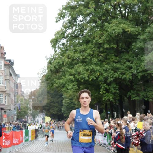 13.09.2026 - Kiel Lauf Yannick Fuchs http://msf.ph/oto/10410435 13.09.2026 09:33:59 Ziel 5040, 7588, 10864, 1246, 6681, 7305, 8092, 10069, 10404, 12831, 11791, 6682, 7305, 8092 meine-sportfotos.de