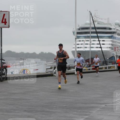 13.09.2026 - Kiel Lauf Andreas Tolksdorf http://msf.ph/oto/10410450 13.09.2026 11:43:23 Kiellinie 4, 3 meine-sportfotos.de