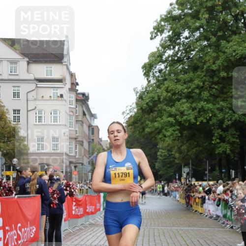 13.09.2026 - Kiel Lauf Yannick Fuchs http://msf.ph/oto/10410460 13.09.2026 09:34:08 Ziel 5040, 11791, 1246, 6681, 7588, 10069, 10404, 10864, 12831, 3679, 5332, 5815, 7743, 10404, 12831 meine-sportfotos.de