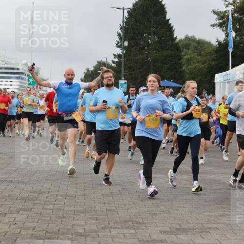 13.09.2026 - Kiel Lauf Andreas Tolksdorf http://msf.ph/oto/10410477 13.09.2026 10:01:32 Kiellinie 4, 39, 1910, 8238, 9684, 7066 meine-sportfotos.de