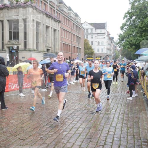 13.09.2026 - Kiel Lauf Yannick Fuchs http://msf.ph/oto/10410493 13.09.2026 10:41:16 Ziel 973, 1704, 1781, 1785, 2388, 2825, 3363, 3952, 4286, 4436, 4527, 4691, 4732, 5753, 5839, 5916, 6461, 6654, 8155, 9349, 9398, 9947, 10066, 10739, 10883, 11228, 12035, 12494, 35, 337, 393, 1342, 1427, 1603, 1971, 2052, 2096, 2499, 2561, 2818, 2892, 2898, 3257, 3415, 3464, 3535, 3841, 4131, 4431, 4624, 4662, 4712, 4797, 5043, 5319, 5388, 5509, 6301, 6340, 6504, 6565, 6793, 7405, 7499, 7615, 7655, 8246, 8955, 827, 849, 1985, 3339, 5086, 6632 meine-sportfotos.de