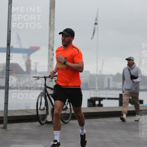 13.09.2026 - Kiel Lauf Andreas Tolksdorf http://msf.ph/oto/10410606 13.09.2026 11:43:35 Kiellinie 10 meine-sportfotos.de