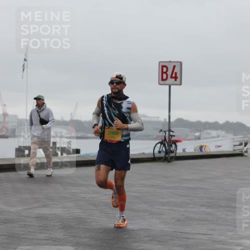 13.09.2026 - Kiel Lauf Andreas Tolksdorf http://msf.ph/oto/10410626 13.09.2026 11:43:36 Kiellinie 35, 2960, 4 meine-sportfotos.de
