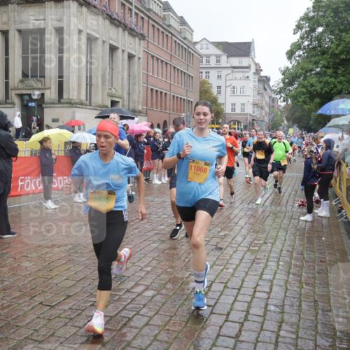 13.09.2026 - Kiel Lauf Yannick Fuchs http://msf.ph/oto/10410633 13.09.2026 10:41:24 Ziel 67, 827, 849, 1494, 1704, 1785, 1933, 2388, 2531, 2647, 3363, 3960, 4062, 4436, 4732, 4976, 5335, 5726, 5753, 5839, 6993, 8155, 9398, 9455, 9947, 10066, 10307, 10739, 10867, 10883, 11228, 11333, 11813, 12034, 12039, 35, 973, 1342, 1427, 1781, 1971, 2499, 2561, 2818, 2825, 2892, 2898, 3257, 3464, 3535, 3952, 4131, 4286, 4431, 4527, 4624, 4662, 4691, 4712, 4797, 5043, 5319, 5388, 5509, 5916, 6340, 6461, 6504, 6565, 6654, 7405, 7615, 7655, 8246, 8955, 9349 meine-sportfotos.de