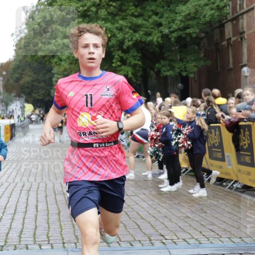 13.09.2026 - Kiel Lauf Yannick Fuchs http://msf.ph/oto/10410638 13.09.2026 09:34:54 Ziel 3168, 10461, 3679, 5332, 5815, 7743, 12278, 2761, 3766, 4361, 7414, 9380, 11719, 11904, 12484, 5332 meine-sportfotos.de