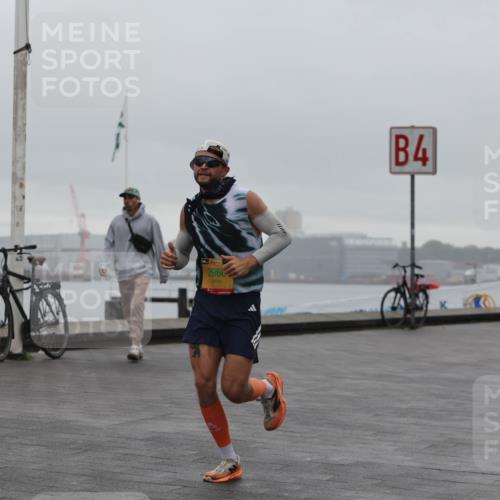 13.09.2026 - Kiel Lauf Andreas Tolksdorf http://msf.ph/oto/10410653 13.09.2026 11:43:37 Kiellinie 1, 39, 2960, 4 meine-sportfotos.de