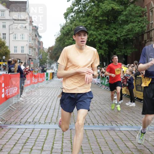 13.09.2026 - Kiel Lauf Yannick Fuchs http://msf.ph/oto/10410690 13.09.2026 09:35:04 Ziel 3766, 4361, 7414, 9380, 11719, 3168, 10461, 12278, 2761, 4638, 11904, 12484, 12832, 3679, 5815, 7743 meine-sportfotos.de
