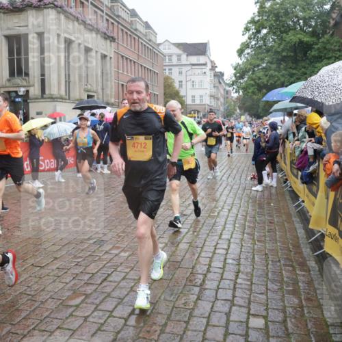 13.09.2026 - Kiel Lauf Yannick Fuchs http://msf.ph/oto/10410692 13.09.2026 10:41:27 Ziel 67, 827, 849, 1183, 1241, 1494, 1704, 1933, 2388, 2531, 2647, 3960, 4062, 4436, 4732, 4976, 5058, 5335, 5726, 5753, 5839, 6993, 9455, 9947, 10066, 10307, 10739, 10867, 10883, 11333, 11586, 11813, 12034, 12039, 35, 973, 1342, 1427, 1704, 1781, 1785, 1971, 2561, 2818, 2825, 2892, 2898, 3257, 3363, 3464, 3535, 3952, 4131, 4286, 4527, 4624, 4662, 4691, 4712, 4797, 5043, 5319, 5388, 5509, 5916, 6340, 6461, 6565, 6654, 7405, 7615, 7655, 8155, 8246, 8955, 9349, 9398, 10066 meine-sportfotos.de