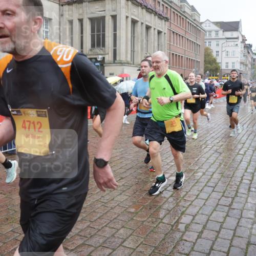 13.09.2026 - Kiel Lauf Yannick Fuchs http://msf.ph/oto/10410710 13.09.2026 10:41:28 Ziel 67, 827, 849, 1183, 1241, 1494, 1933, 2388, 2531, 2647, 3960, 4062, 4436, 4732, 4976, 5058, 5335, 5726, 5753, 5839, 6993, 9455, 9567, 9947, 10307, 10579, 10739, 10867, 10883, 11333, 11586, 11813, 12034, 12039, 35, 973, 1342, 1427, 1704, 1781, 1785, 1971, 2561, 2818, 2825, 2892, 2898, 3363, 3464, 3535, 3952, 4286, 4527, 4624, 4662, 4691, 4712, 4797, 5043, 5319, 5388, 5509, 5916, 6340, 6461, 6565, 6654, 7405, 7615, 8155, 8246, 8955, 9349, 9398, 9947, 10066 meine-sportfotos.de