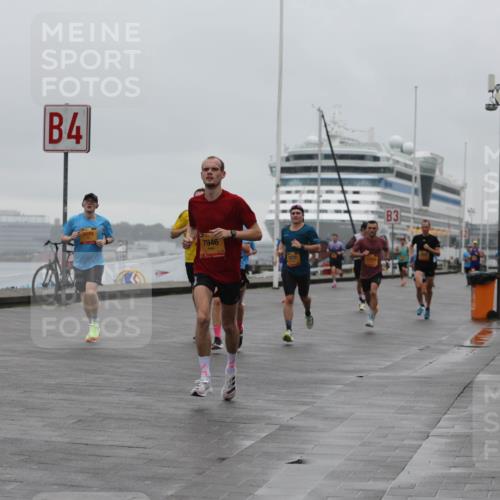 13.09.2026 - Kiel Lauf Andreas Tolksdorf http://msf.ph/oto/10410716 13.09.2026 11:43:40 Kiellinie 4, 7946, 2572, 3 meine-sportfotos.de