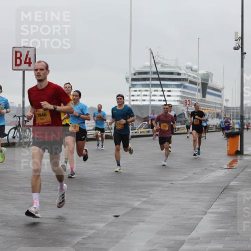 13.09.2026 - Kiel Lauf Andreas Tolksdorf http://msf.ph/oto/10410750 13.09.2026 11:43:41 Kiellinie 3774, 4, 7946, 731, 3 meine-sportfotos.de