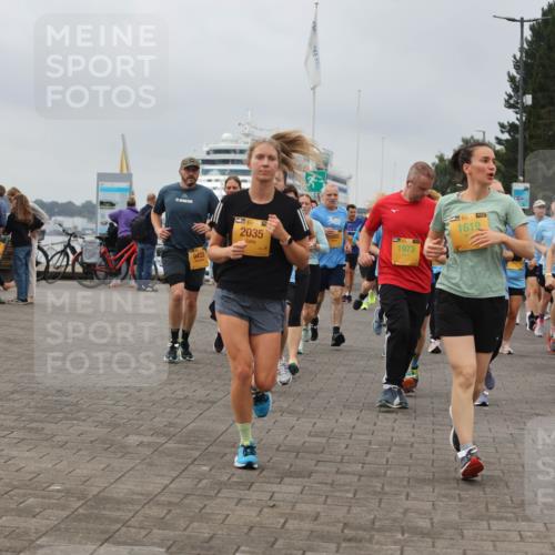13.09.2026 - Kiel Lauf Andreas Tolksdorf http://msf.ph/oto/10410752 13.09.2026 10:01:39 Kiellinie 9433, 2035, 1619, 802, 1973, 10871 meine-sportfotos.de