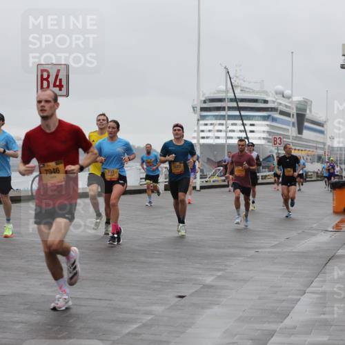 13.09.2026 - Kiel Lauf Andreas Tolksdorf http://msf.ph/oto/10410763 13.09.2026 11:43:41 Kiellinie 4, 7946, 731, 2572, 3 meine-sportfotos.de