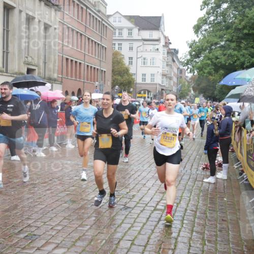 13.09.2026 - Kiel Lauf Yannick Fuchs http://msf.ph/oto/10410775 13.09.2026 10:41:31 Ziel 67, 604, 827, 849, 1183, 1241, 1494, 1933, 2388, 2531, 2532, 2647, 3329, 3960, 4062, 4732, 4976, 5058, 5335, 5726, 6993, 9455, 9567, 10307, 10579, 10739, 10867, 11333, 11586, 11813, 12034, 12039, 973, 1704, 1781, 1785, 2388, 2825, 2892, 2898, 3363, 3464, 3952, 4286, 4436, 4527, 4624, 4662, 4691, 4732, 4797, 5319, 5388, 5509, 5753, 5839, 5916, 6340, 6461, 6565, 6654, 7405, 7615, 8155, 8246, 8955, 9349, 9398, 9947, 10066 meine-sportfotos.de