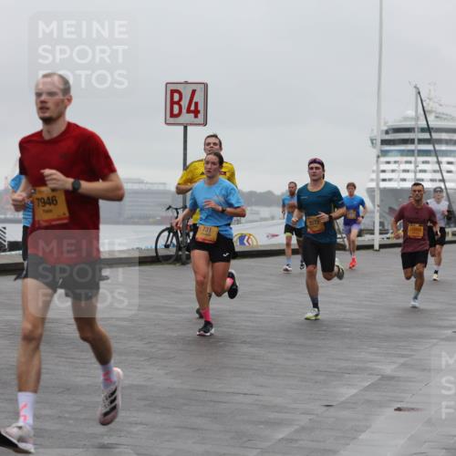 13.09.2026 - Kiel Lauf Andreas Tolksdorf http://msf.ph/oto/10410778 13.09.2026 11:43:41 Kiellinie 58, 7946, 4, 731, 2572 meine-sportfotos.de