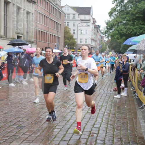 13.09.2026 - Kiel Lauf Yannick Fuchs http://msf.ph/oto/10410784 13.09.2026 10:41:31 Ziel 67, 604, 827, 849, 1183, 1241, 1494, 1933, 2388, 2531, 2532, 2647, 3329, 3960, 4062, 4732, 4976, 5058, 5335, 5726, 6993, 9455, 9567, 10307, 10579, 10739, 10867, 11333, 11586, 11813, 12034, 12039, 973, 1704, 1781, 1785, 2388, 2825, 2892, 2898, 3363, 3464, 3952, 4286, 4436, 4527, 4624, 4662, 4691, 4732, 4797, 5319, 5388, 5509, 5753, 5839, 5916, 6340, 6461, 6565, 6654, 7405, 7615, 8155, 8246, 8955, 9349, 9398, 9947, 10066 meine-sportfotos.de