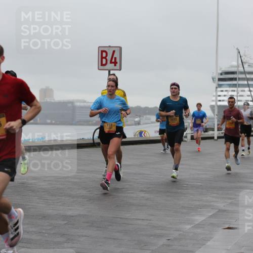 13.09.2026 - Kiel Lauf Andreas Tolksdorf http://msf.ph/oto/10410794 13.09.2026 11:43:42 Kiellinie 7946, 4, 2572, 1260 meine-sportfotos.de