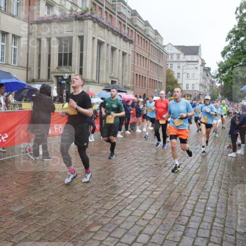 13.09.2026 - Kiel Lauf Yannick Fuchs http://msf.ph/oto/10410821 13.09.2026 10:41:33 Ziel 67, 214, 604, 827, 849, 1183, 1241, 1494, 1772, 1933, 2531, 2532, 2647, 3329, 3330, 3960, 4062, 4976, 5058, 5335, 5726, 6993, 9369, 9455, 9567, 10575, 10579, 10867, 11461, 11586, 11610, 11813, 12034, 12039, 12419, 973, 1494, 1704, 1781, 1785, 2388, 2647, 2825, 2892, 2898, 3363, 3464, 3952, 4286, 4436, 4527, 4624, 4662, 4691, 4732, 4797, 5319, 5509, 5753, 5839, 5916, 6340, 6461, 6565, 6654, 7405, 7615, 8155, 8246, 9349, 9398, 9947, 10066, 10307 meine-sportfotos.de