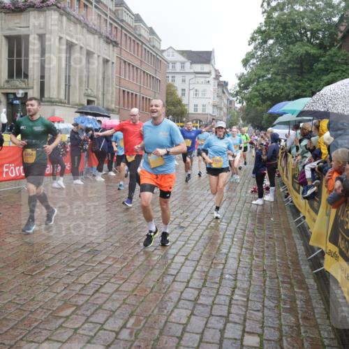 13.09.2026 - Kiel Lauf Yannick Fuchs http://msf.ph/oto/10410830 13.09.2026 10:41:33 Ziel 67, 214, 604, 827, 849, 1183, 1241, 1494, 1772, 1933, 2531, 2532, 2647, 3329, 3330, 3960, 4062, 4976, 5058, 5335, 5726, 6993, 9369, 9455, 9567, 10575, 10579, 10867, 11461, 11586, 11610, 11813, 12034, 12039, 12419, 973, 1494, 1704, 1781, 1785, 2388, 2647, 2825, 2892, 2898, 3363, 3464, 3952, 4286, 4436, 4527, 4624, 4662, 4691, 4732, 4797, 5319, 5509, 5753, 5839, 5916, 6340, 6461, 6565, 6654, 7405, 7615, 8155, 8246, 9349, 9398, 9947, 10066, 10307 meine-sportfotos.de