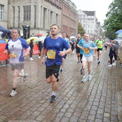 13.09.2026 - Kiel Lauf Yannick Fuchs http://msf.ph/oto/10410868 13.09.2026 10:41:36 Ziel 214, 604, 811, 827, 849, 1183, 1241, 1445, 1772, 2387, 2531, 2532, 3249, 3329, 3330, 4959, 4976, 5058, 5108, 5335, 6993, 9369, 9395, 9455, 9567, 10273, 10575, 10579, 11461, 11484, 11586, 11610, 11813, 12039, 12419, 67, 849, 973, 1494, 1704, 1781, 1785, 1933, 2388, 2647, 2825, 2892, 3363, 3952, 3960, 4062, 4286, 4436, 4527, 4624, 4662, 4691, 4732, 4797, 5335, 5726, 5753, 5839, 5916, 6340, 6461, 6565, 6654, 6993, 7405, 7615, 8155, 9349, 9398, 9947, 10066, 10307 meine-sportfotos.de