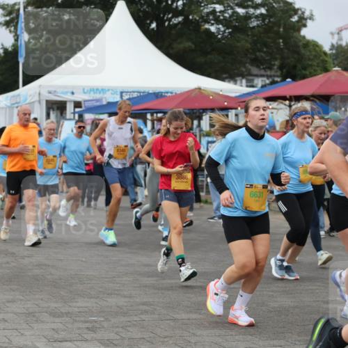 13.09.2026 - Kiel Lauf Andreas Tolksdorf http://msf.ph/oto/10410874 13.09.2026 10:01:46 Kiellinie 6295, 1, 8622, 8345, 3886, 6631 meine-sportfotos.de