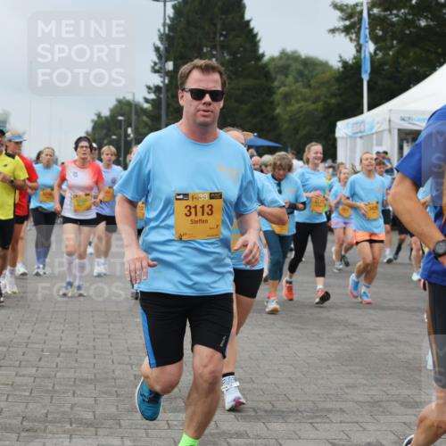 13.09.2026 - Kiel Lauf Andreas Tolksdorf http://msf.ph/oto/10410945 13.09.2026 10:01:48 Kiellinie 38, 3113, 38, 1541 meine-sportfotos.de