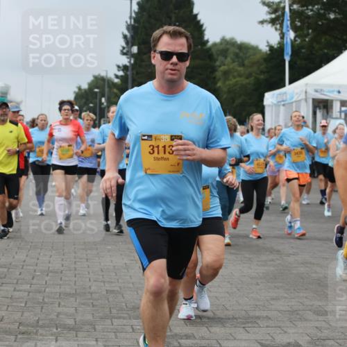 13.09.2026 - Kiel Lauf Andreas Tolksdorf http://msf.ph/oto/10410952 13.09.2026 10:01:49 Kiellinie 48, 3113, 3435, 4577, 15 meine-sportfotos.de