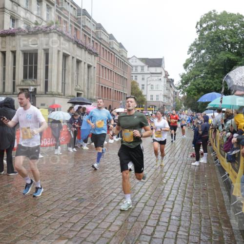 13.09.2026 - Kiel Lauf Yannick Fuchs http://msf.ph/oto/10410971 13.09.2026 10:41:42 Ziel 214, 604, 698, 811, 1445, 1507, 1772, 2387, 2532, 2927, 3249, 3329, 3330, 3351, 4895, 4959, 5108, 5158, 6165, 6960, 7363, 7403, 8151, 9364, 9369, 9395, 9567, 10273, 10575, 10579, 10960, 11336, 11461, 11484, 11530, 11610, 11858, 12419, 67, 827, 849, 973, 1183, 1241, 1494, 1704, 1781, 1785, 1933, 2388, 2531, 2647, 2825, 3363, 3952, 3960, 4062, 4286, 4436, 4527, 4691, 4732, 4976, 5058, 5335, 5726, 5753, 5839, 5916, 6461, 6654, 6993, 8155, 9349, 9398, 9947, 10066, 10307 meine-sportfotos.de