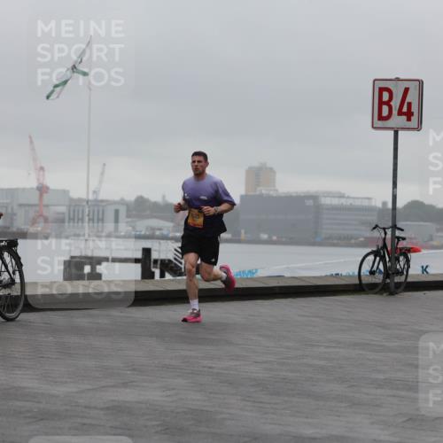 13.09.2026 - Kiel Lauf Andreas Tolksdorf http://msf.ph/oto/10410978 13.09.2026 11:43:51 Kiellinie 4, 1510 meine-sportfotos.de
