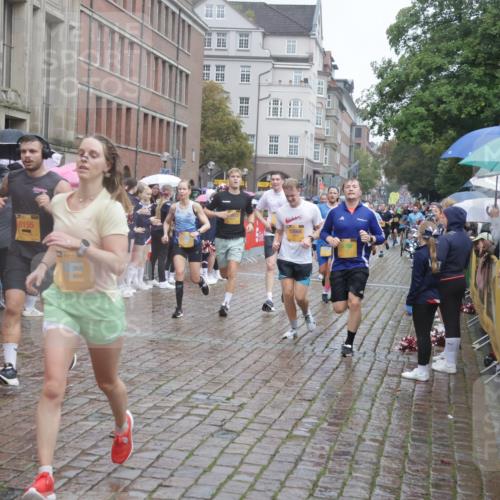 13.09.2026 - Kiel Lauf Yannick Fuchs http://msf.ph/oto/10411006 13.09.2026 10:41:48 Ziel 698, 811, 1206, 1330, 1445, 1507, 2013, 2387, 2547, 2927, 3249, 3351, 4559, 4895, 4959, 5108, 5158, 6165, 6564, 6960, 7363, 7403, 8151, 8937, 9364, 9395, 9526, 10273, 10589, 10790, 10960, 11336, 11461, 11484, 11530, 11659, 11858, 11916, 12419, 67, 214, 604, 827, 849, 1183, 1241, 1494, 1704, 1772, 1785, 1933, 2388, 2531, 2532, 2647, 3329, 3330, 3363, 3960, 4062, 4436, 4732, 4976, 5058, 5335, 5726, 5753, 5839, 6461, 6654, 6993, 8155, 9398, 9947, 10066, 10307, 150 meine-sportfotos.de