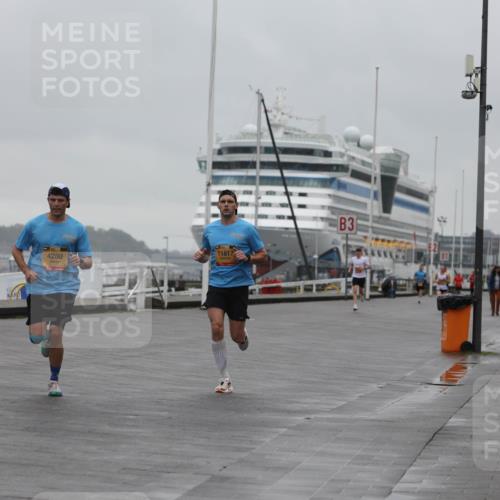 13.09.2026 - Kiel Lauf Andreas Tolksdorf http://msf.ph/oto/10411138 13.09.2026 11:43:56 Kiellinie 39, 6992, 4, 4280, 11817, 3 meine-sportfotos.de