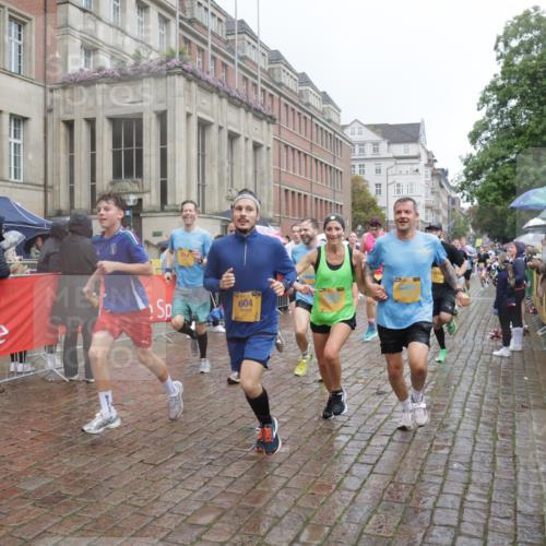 13.09.2026 - Kiel Lauf Yannick Fuchs http://msf.ph/oto/10411154 13.09.2026 10:42:10 Ziel 150, 294, 1755, 2665, 2819, 2972, 3212, 3254, 3372, 3985, 4399, 4475, 4513, 4604, 4919, 5155, 5669, 5749, 6175, 6236, 6587, 6677, 6678, 7051, 7475, 8034, 9147, 9391, 9420, 9595, 9712, 9920, 10452, 10725, 10877, 11175, 12639, 214, 580, 604, 698, 811, 1206, 1330, 1416, 1445, 1507, 1772, 2013, 2375, 2387, 2532, 2535, 2547, 2667, 2927, 3188, 3249, 3329, 3330, 3351, 3372, 4559, 4895, 4959, 5108, 5158, 5265, 5322, 6165, 6564, 6656, 6917, 6960, 239, 757, 1638, 2224, 2314 meine-sportfotos.de